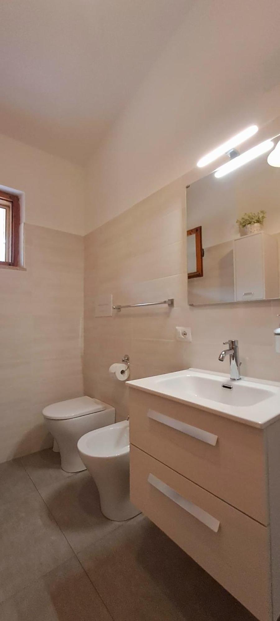 Independent Apartment With Spectacular View Кала-Гононе Экстерьер фото